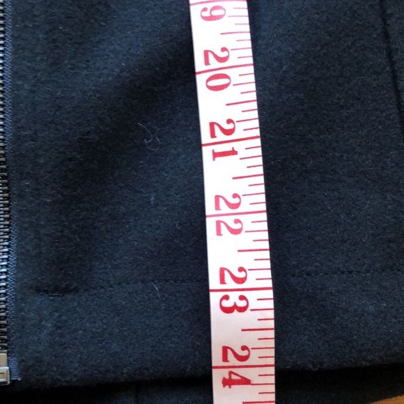 Women’s Banana Republic Black Side Zip Jacket - Picture 8 of 9